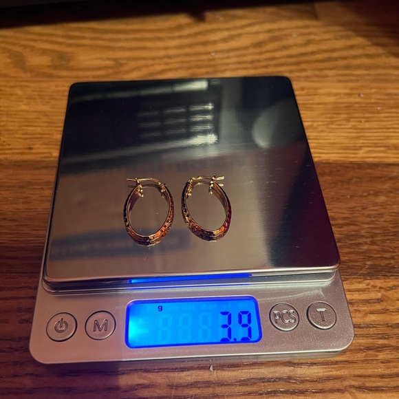 Vintage Gold Tone Hoops Stamped OTC BRZ Italy - Picture 15 of 15